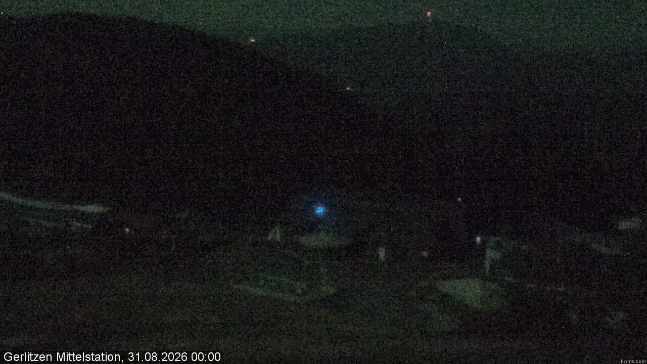 Archived image Webcam Kid's snowpark, Gerlitzen