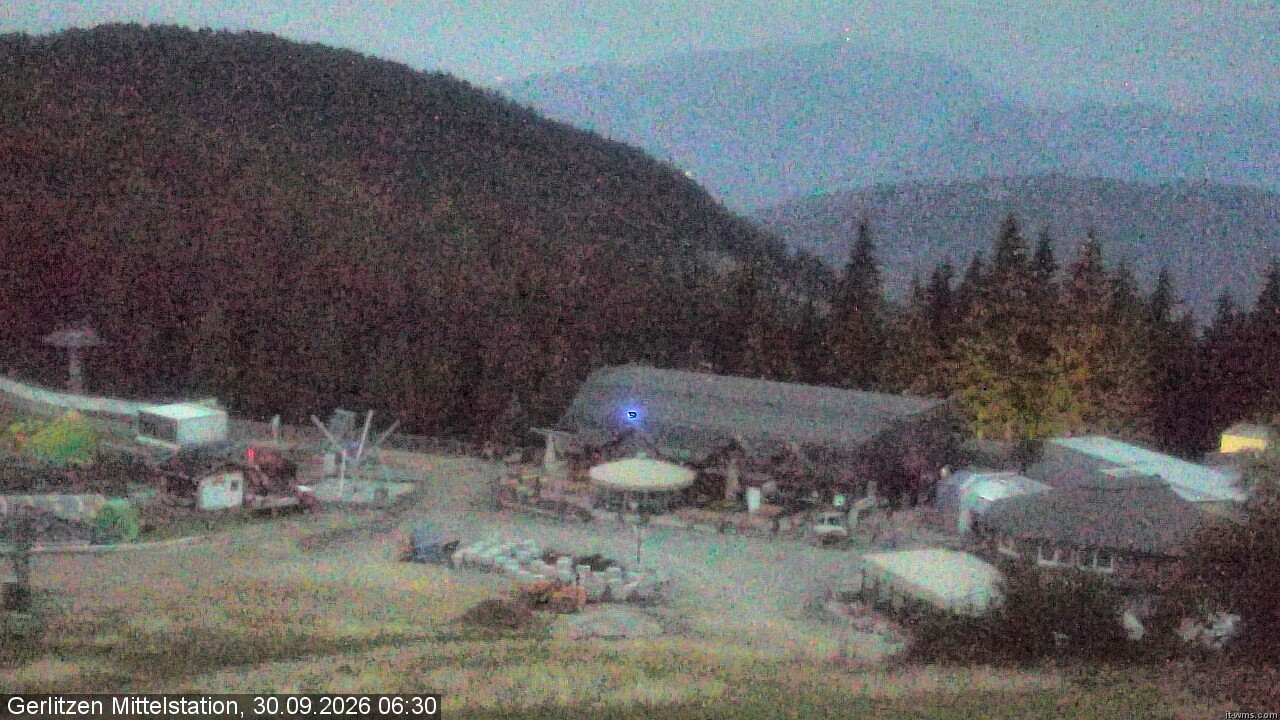 Archiv Foto Webcam Kids-Snowpark Gerlitzen