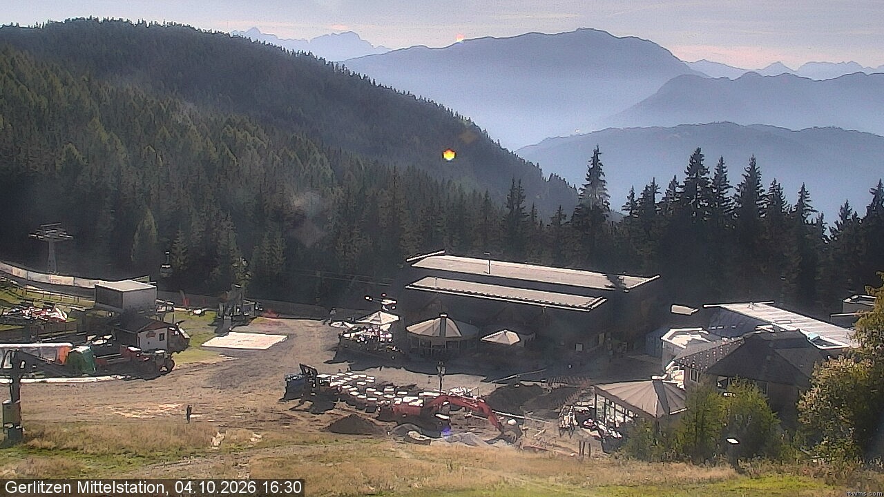 Archiv Foto Webcam Kids-Snowpark Gerlitzen