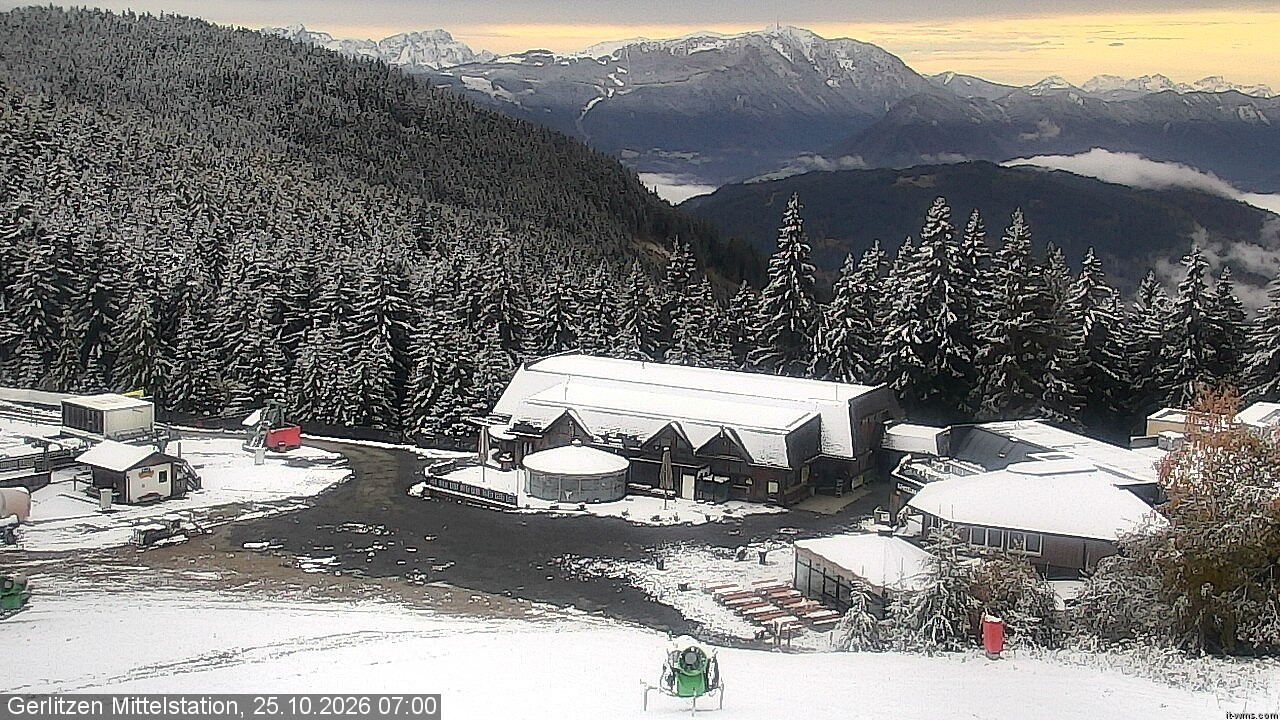 Archiv Foto Webcam Kids-Snowpark Gerlitzen