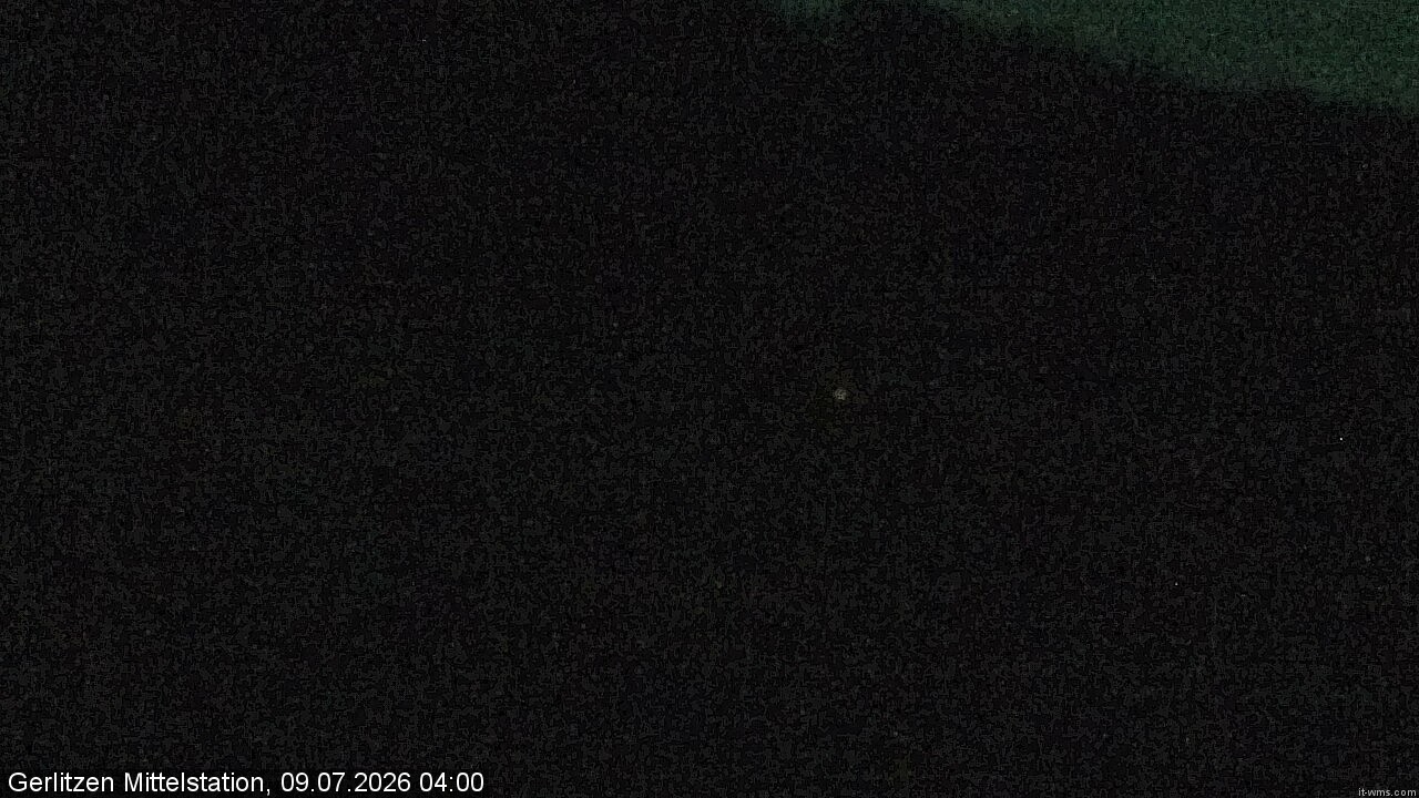 Archiv Foto Webcam Kanzelhöhe: Schirmbar und Sonnenarena