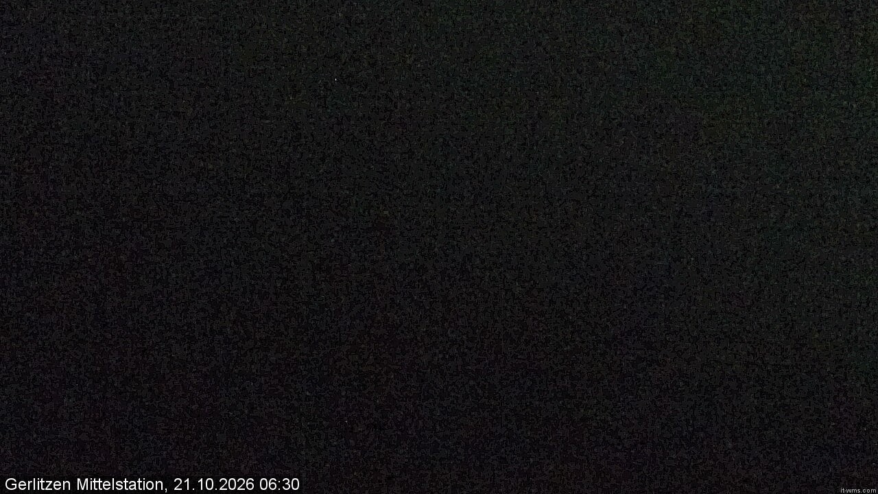 Archiv Foto Webcam Kanzelhöhe: Schirmbar und Sonnenarena