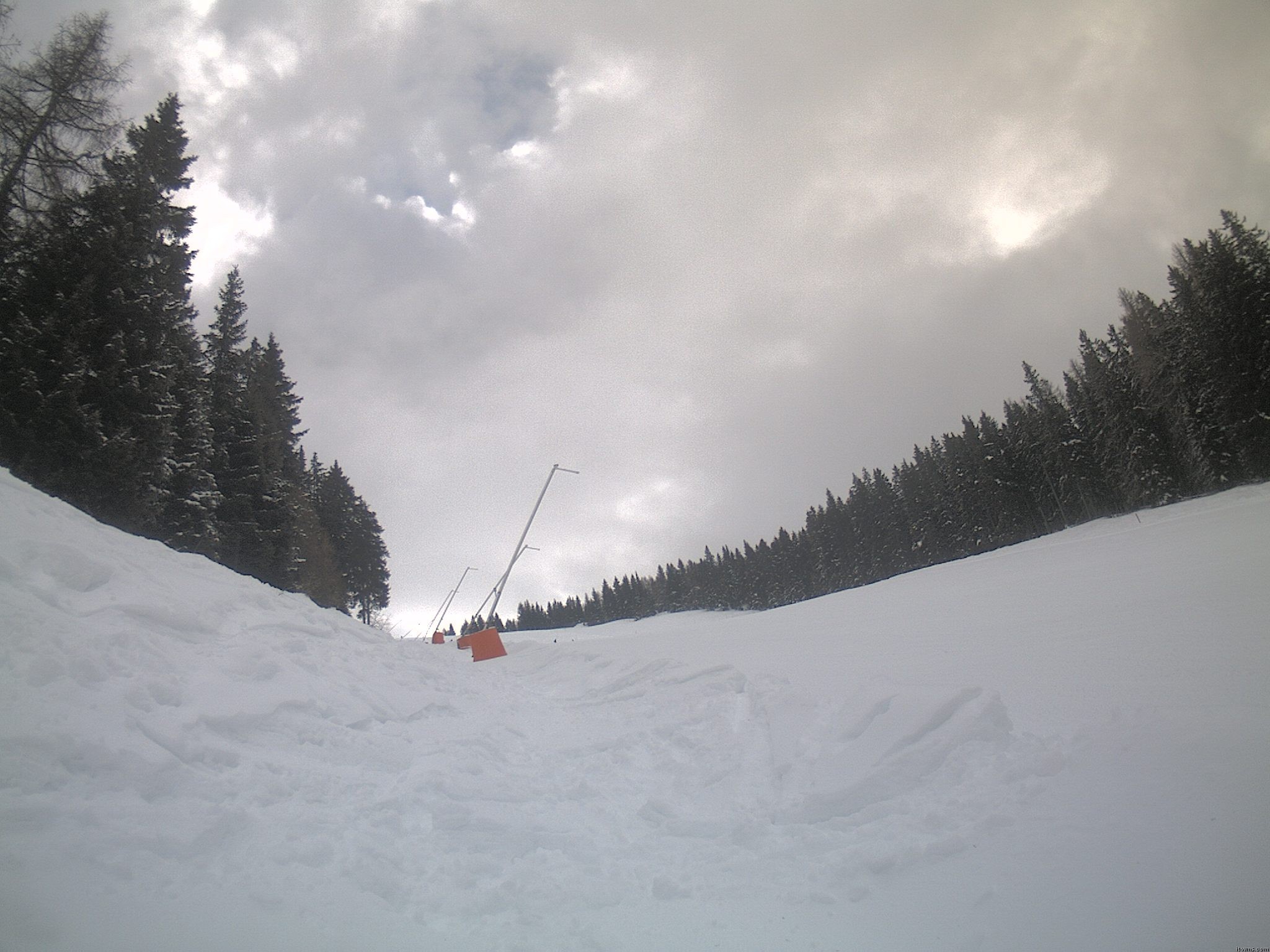 Archiv Foto Webcam Ochsengarten Übungslift (Gerlitzen)