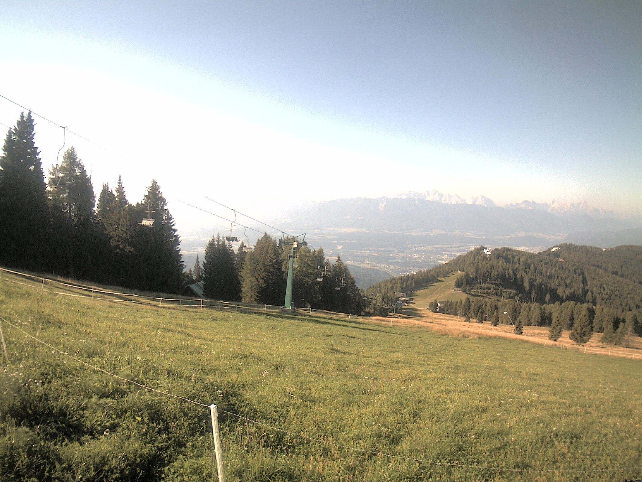 Archiv Foto Webcam Ochsengarten Übungslift (Gerlitzen)
