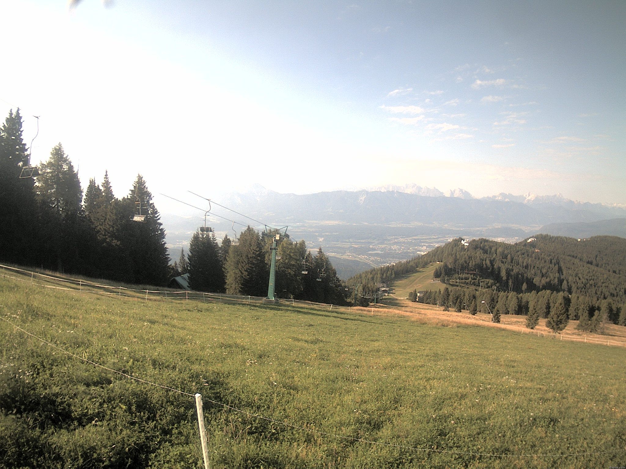 Archiv Foto Webcam Ochsengarten Übungslift (Gerlitzen)