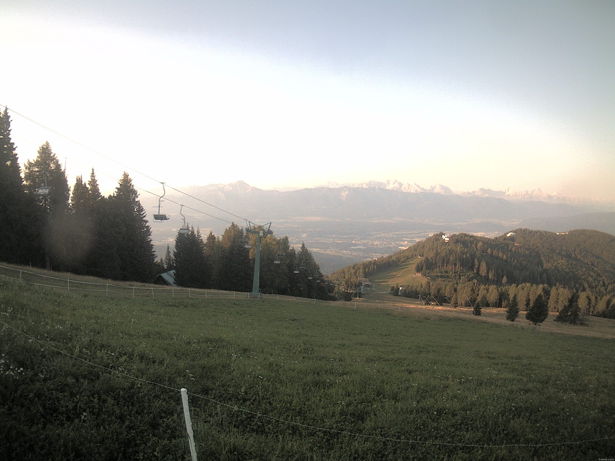 Archiv Foto Webcam Ochsengarten Übungslift (Gerlitzen)
