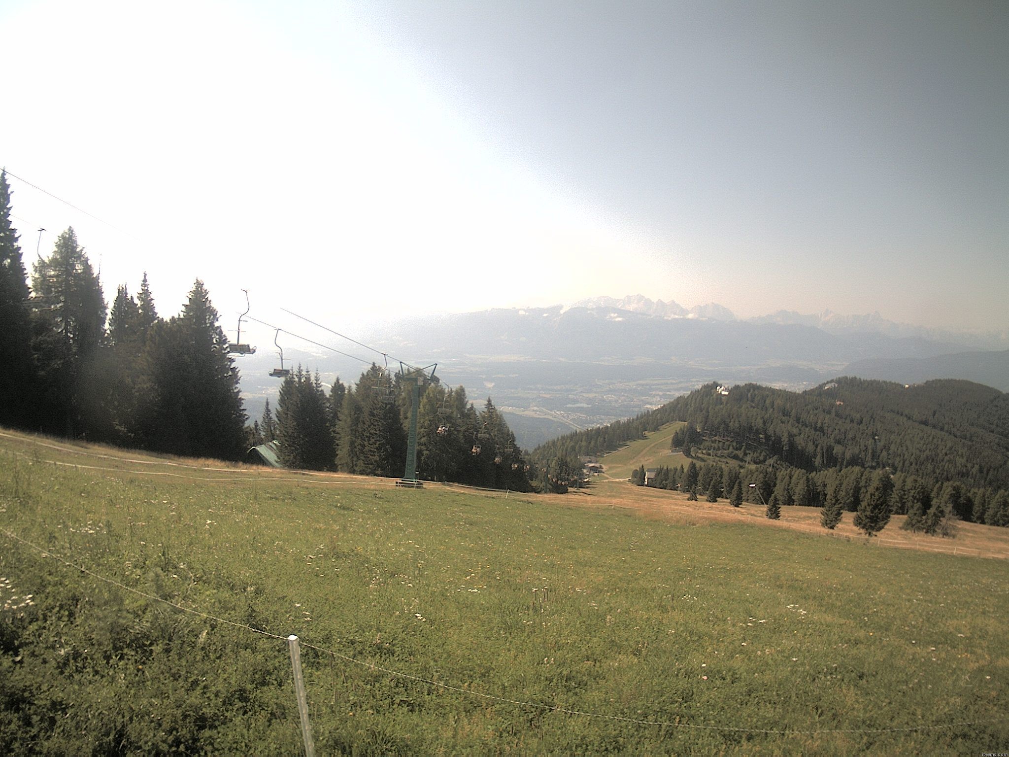 Archiv Foto Webcam Ochsengarten Übungslift (Gerlitzen)