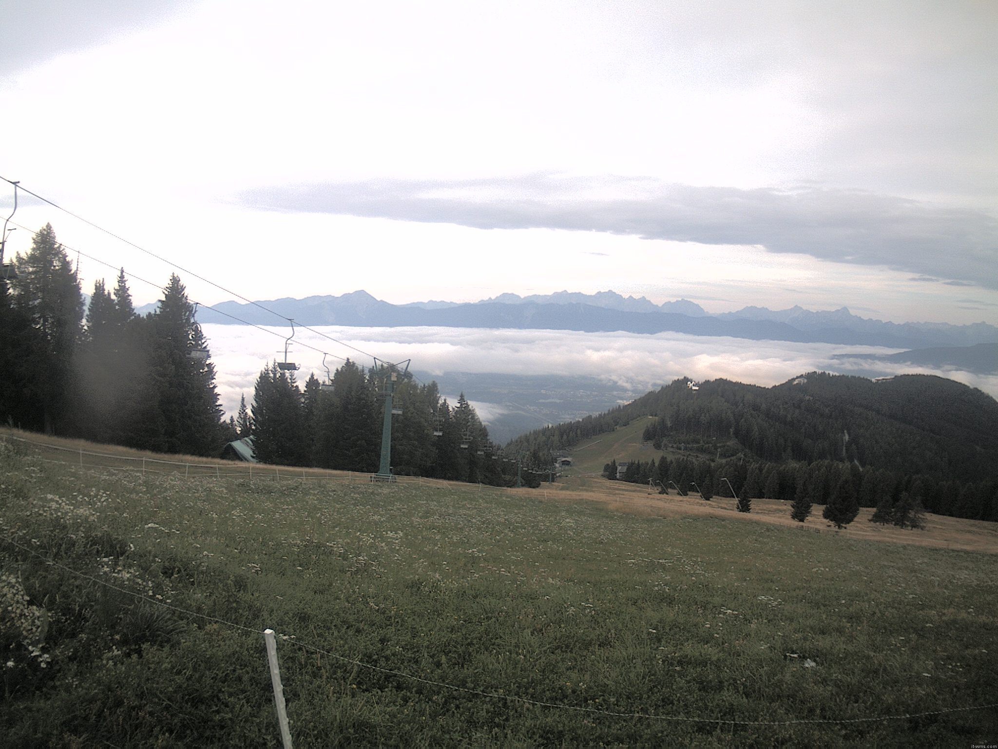 Archiv Foto Webcam Ochsengarten Übungslift (Gerlitzen)