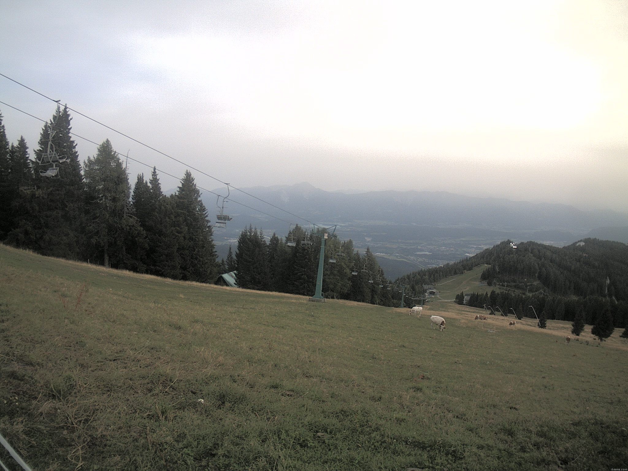 Archiv Foto Webcam Ochsengarten Übungslift (Gerlitzen)