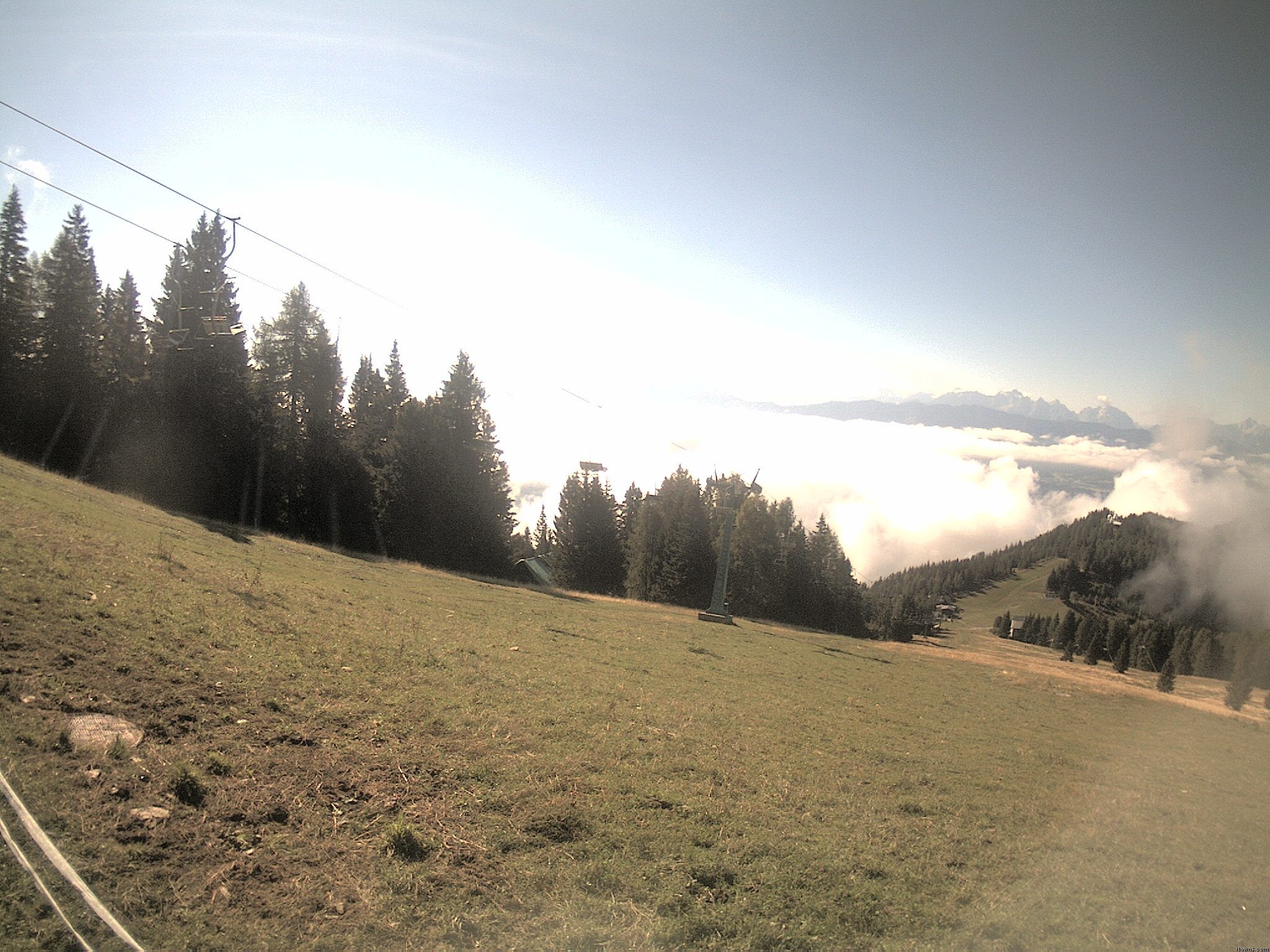 Archiv Foto Webcam Ochsengarten Übungslift (Gerlitzen)