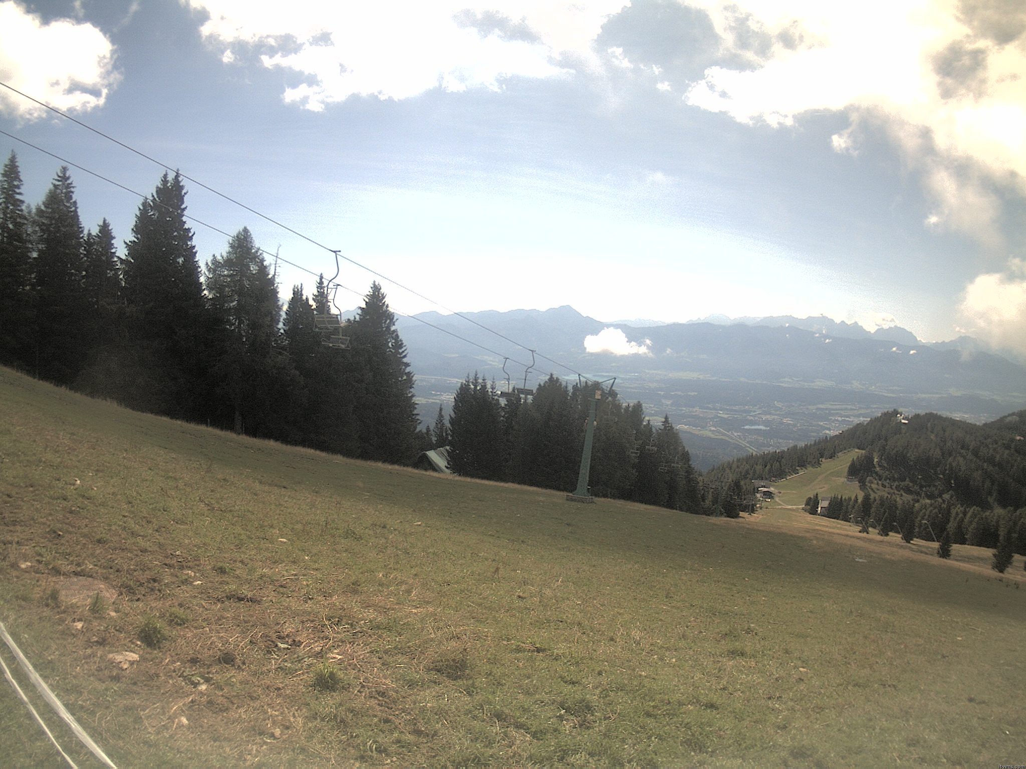 Archiv Foto Webcam Ochsengarten Übungslift (Gerlitzen)