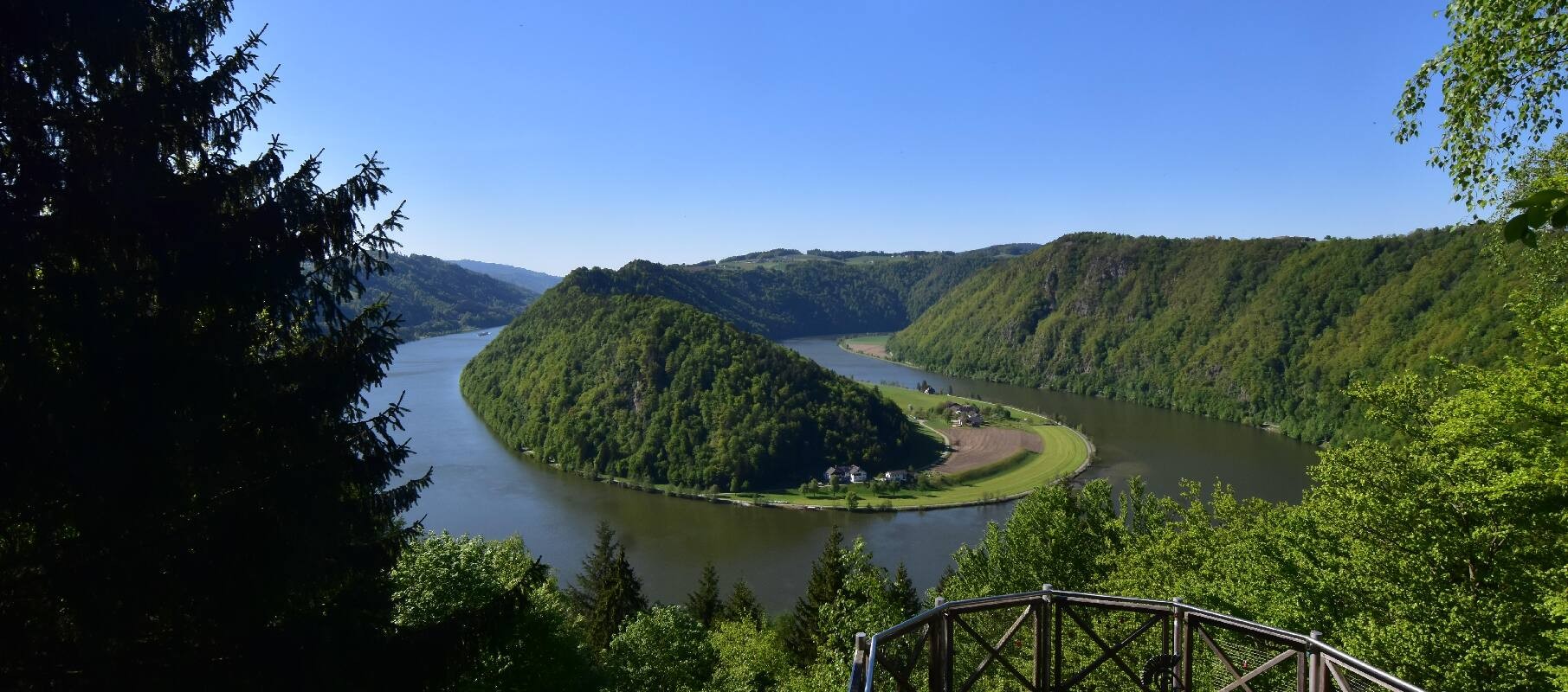 Archived image Webcam Haibach: Schlögener Donauschlinge
