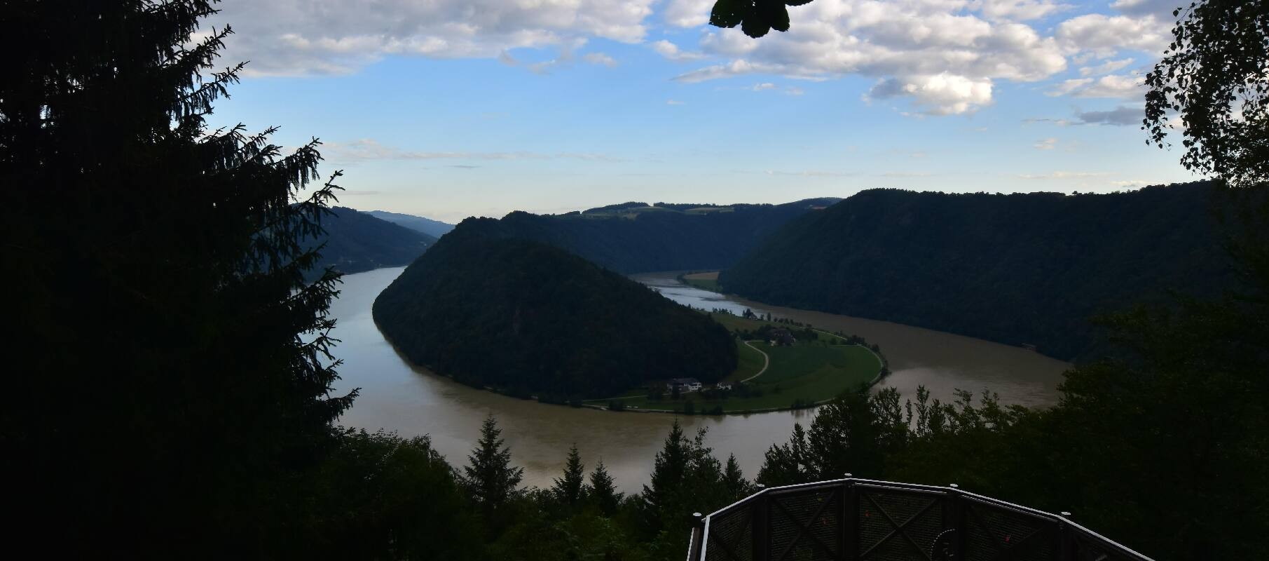 Archived image Webcam Haibach: Schlögener Donauschlinge