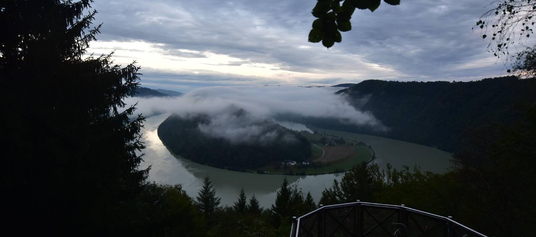 Archived image Webcam Haibach: Schlögener Donauschlinge