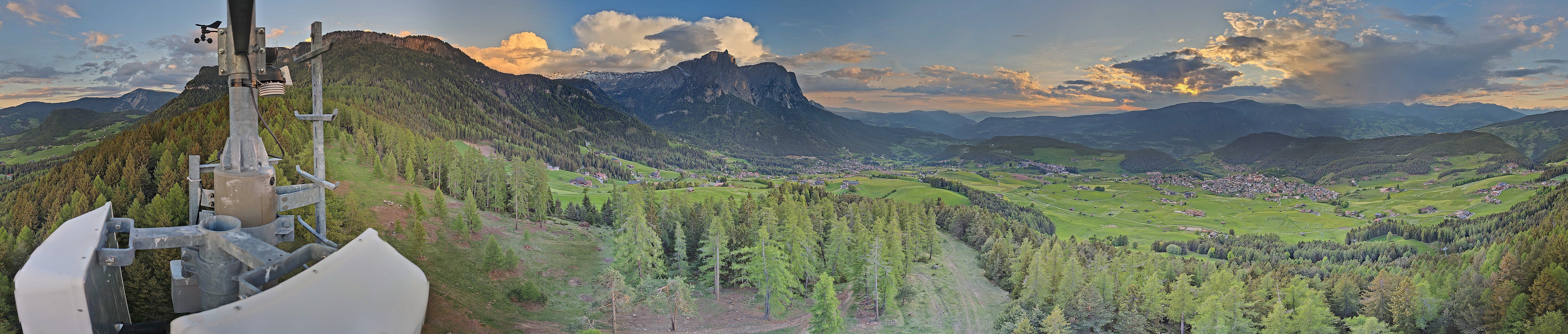 Archiv Foto Webcam Kastelruth (Südtirol)