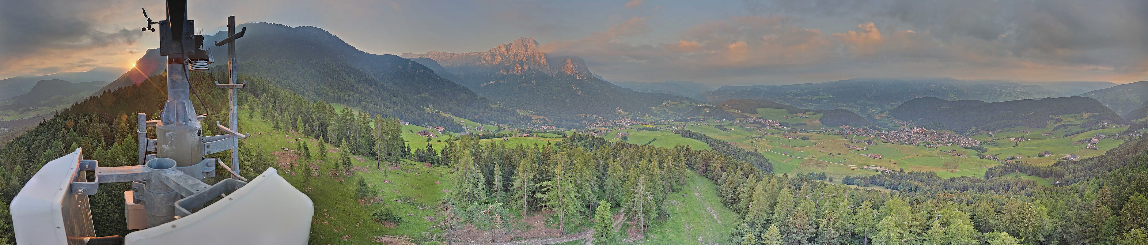 Archiv Foto Webcam Kastelruth (Südtirol)