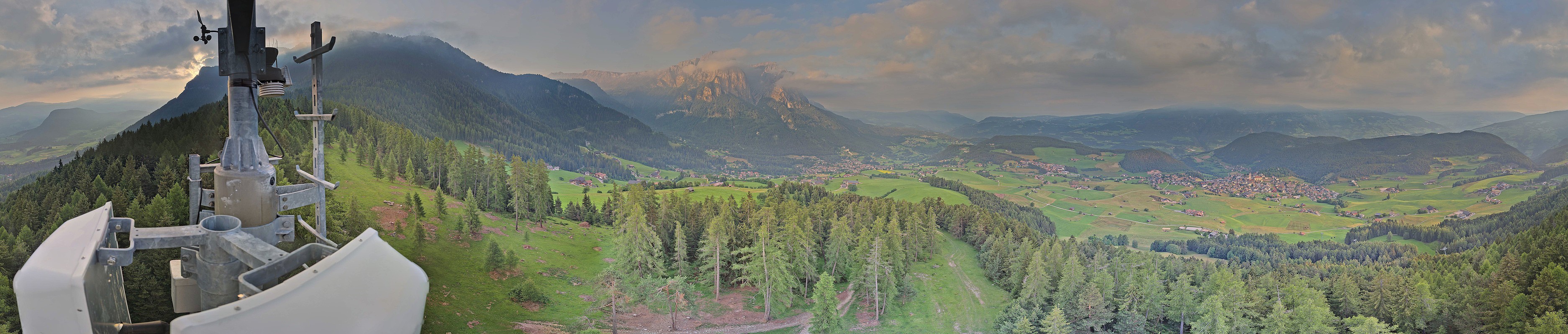 Archiv Foto Webcam Kastelruth (Südtirol)