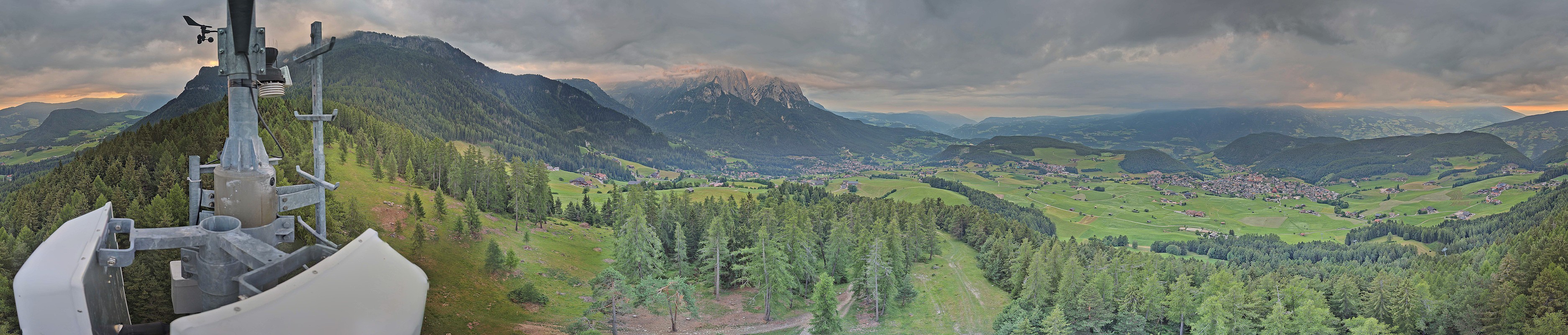 Archiv Foto Webcam Kastelruth (Südtirol)