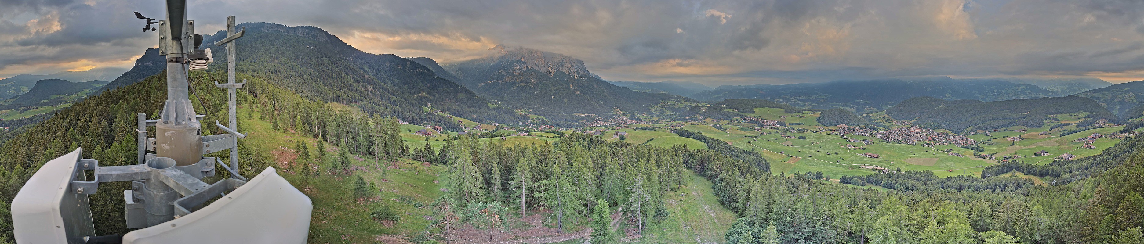 Archiv Foto Webcam Kastelruth (Südtirol)