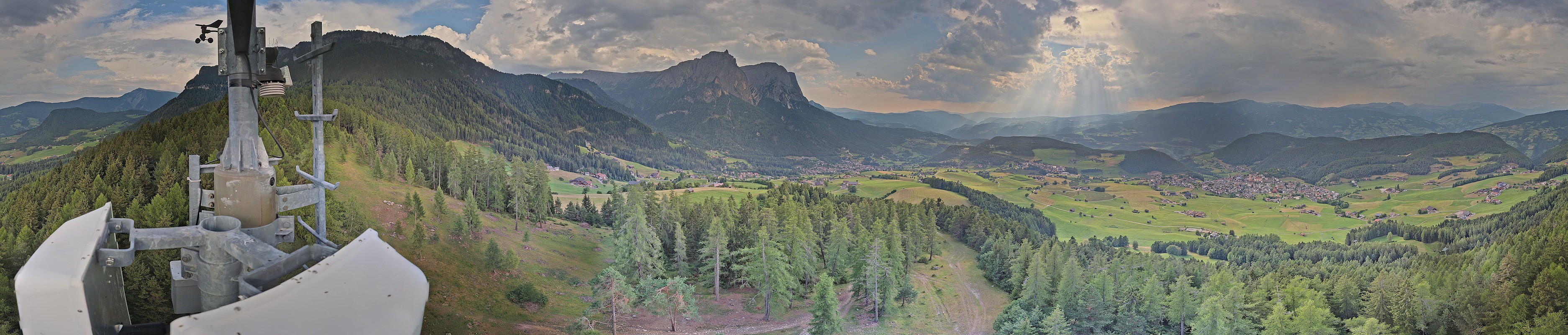 Archiv Foto Webcam Kastelruth (Südtirol)