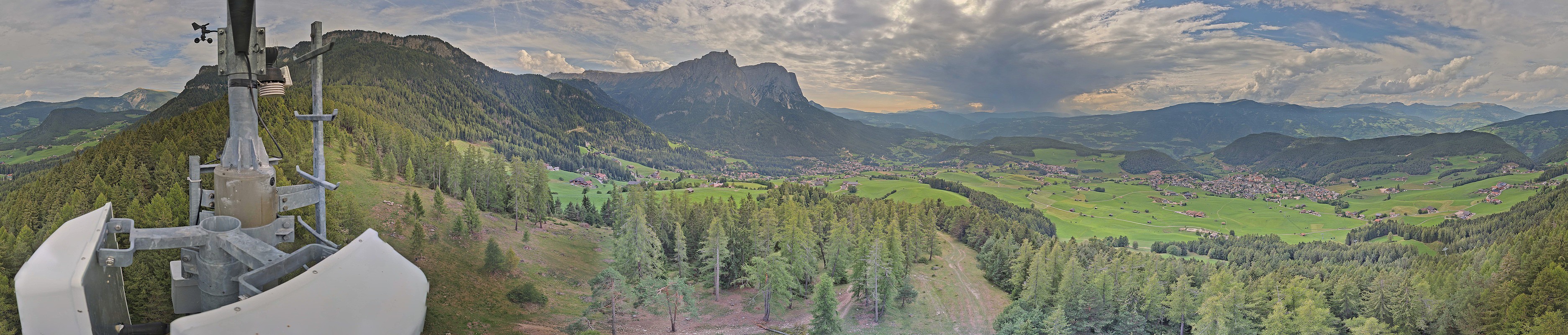 Archiv Foto Webcam Kastelruth (Südtirol)