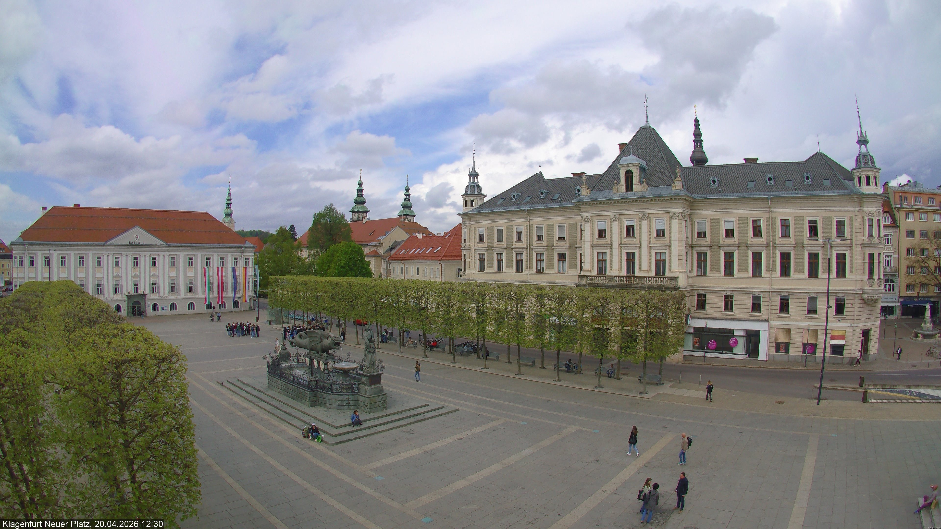 Archiv Foto Webcam Neuer Platz (Klagenfurt)