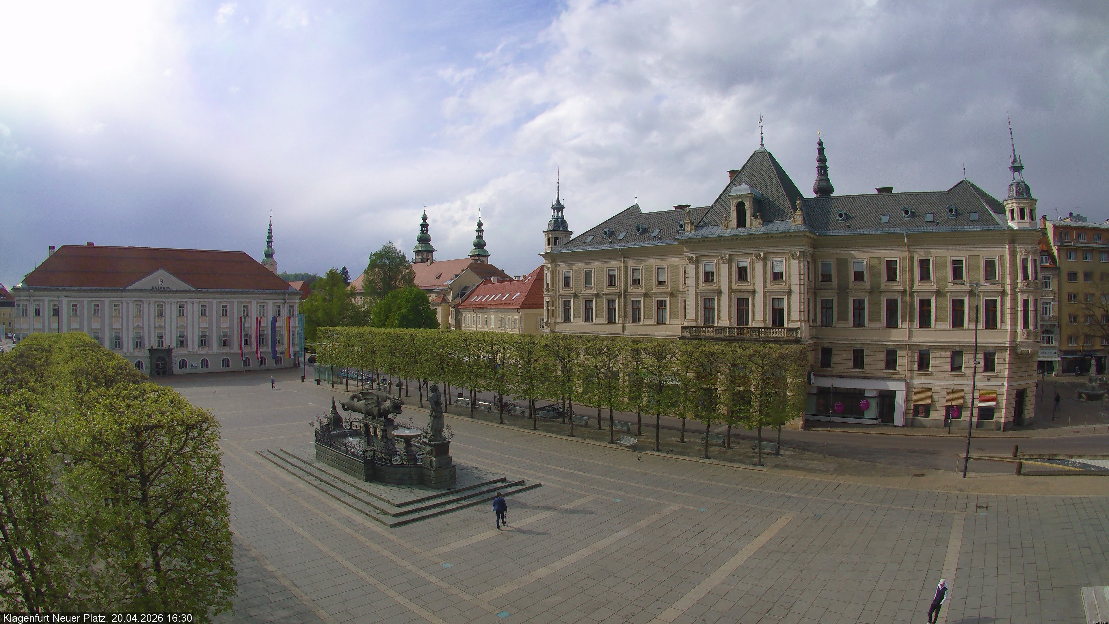 Archiv Foto Webcam Neuer Platz (Klagenfurt)
