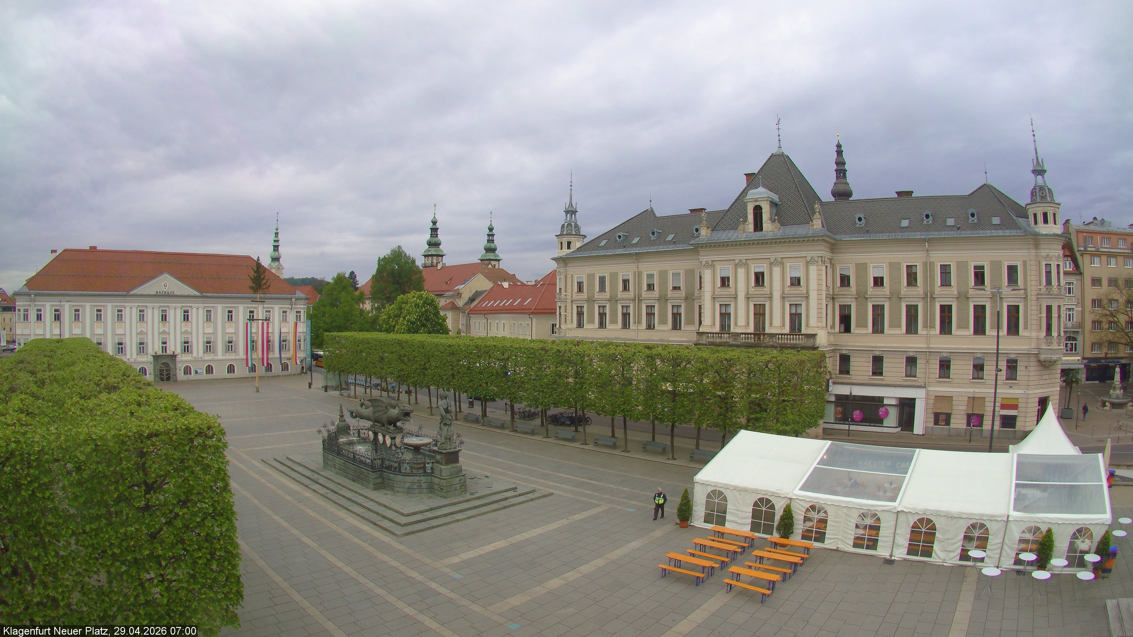 Archiv Foto Webcam Neuer Platz (Klagenfurt)