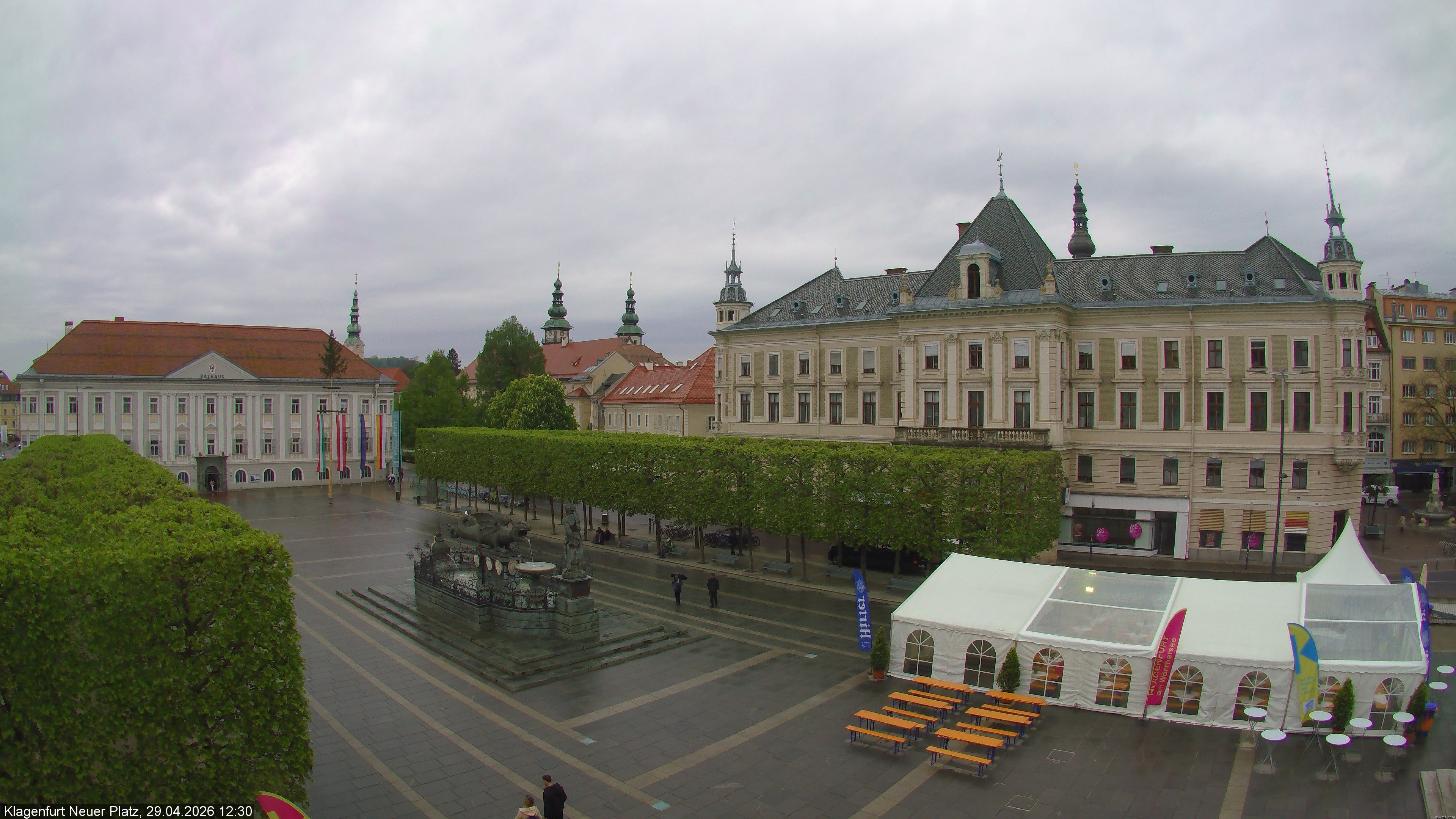 Archiv Foto Webcam Neuer Platz (Klagenfurt)