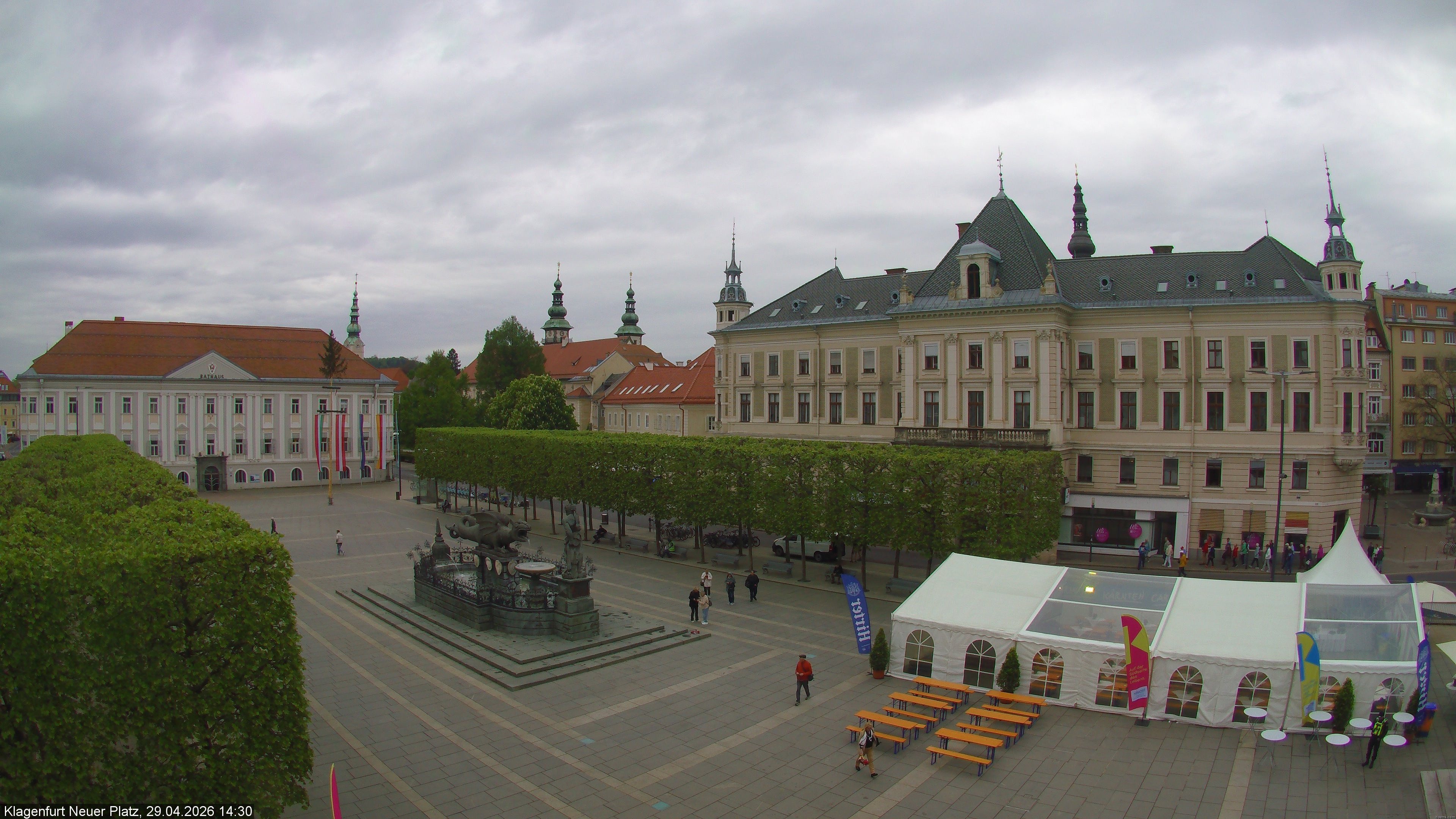 Archiv Foto Webcam Neuer Platz (Klagenfurt)