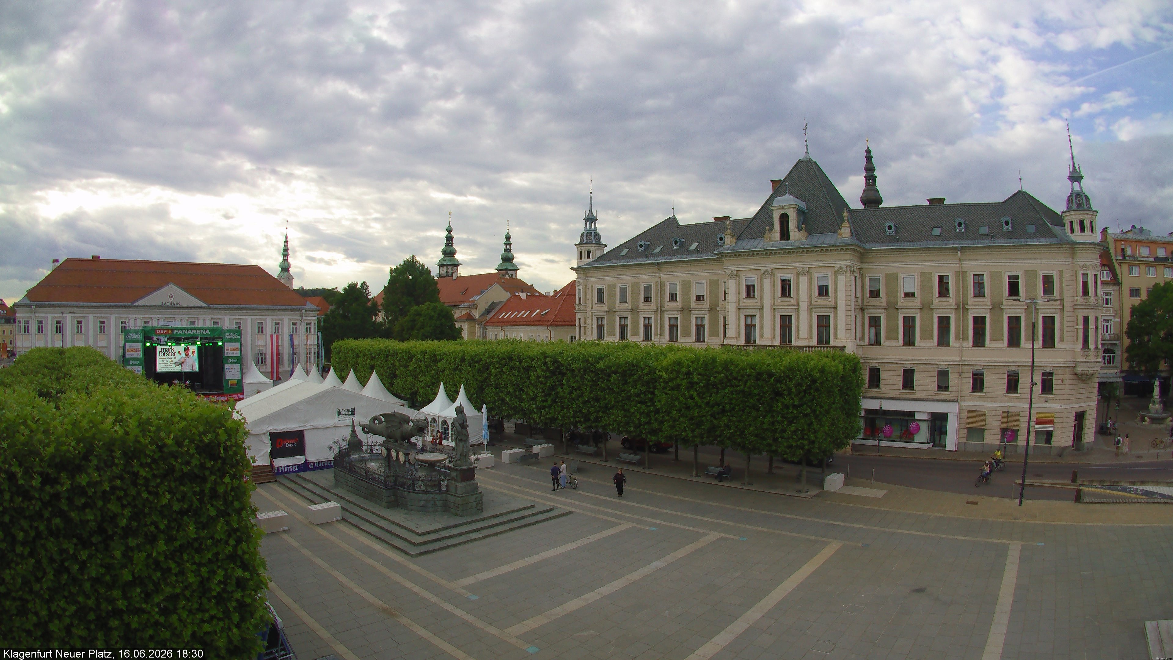 Archiv Foto Webcam Neuer Platz (Klagenfurt)