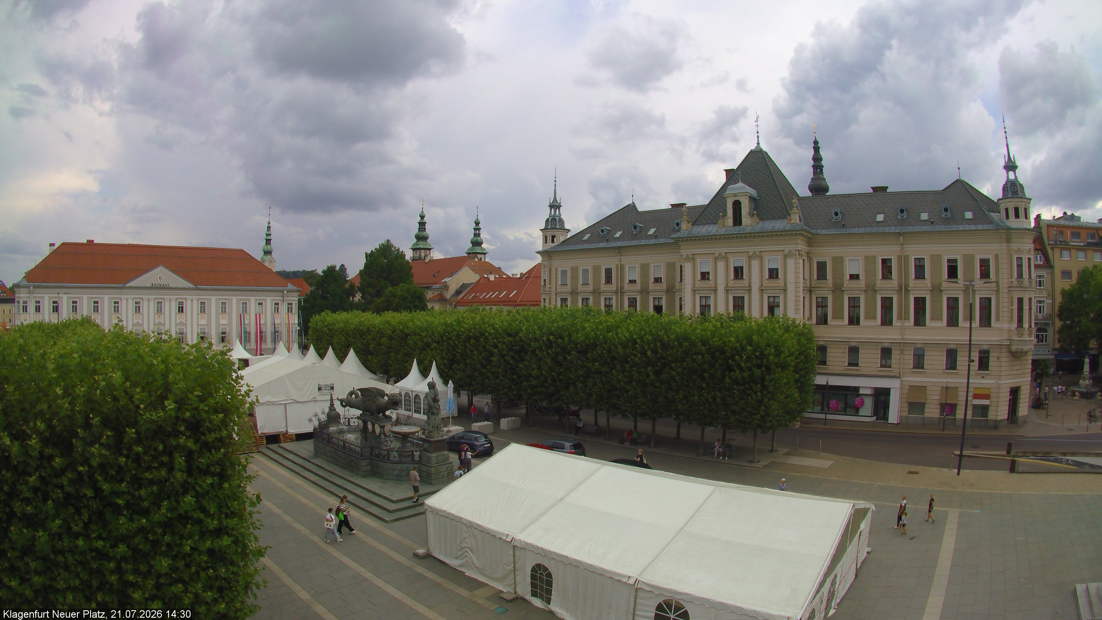 Archiv Foto Webcam Neuer Platz (Klagenfurt)