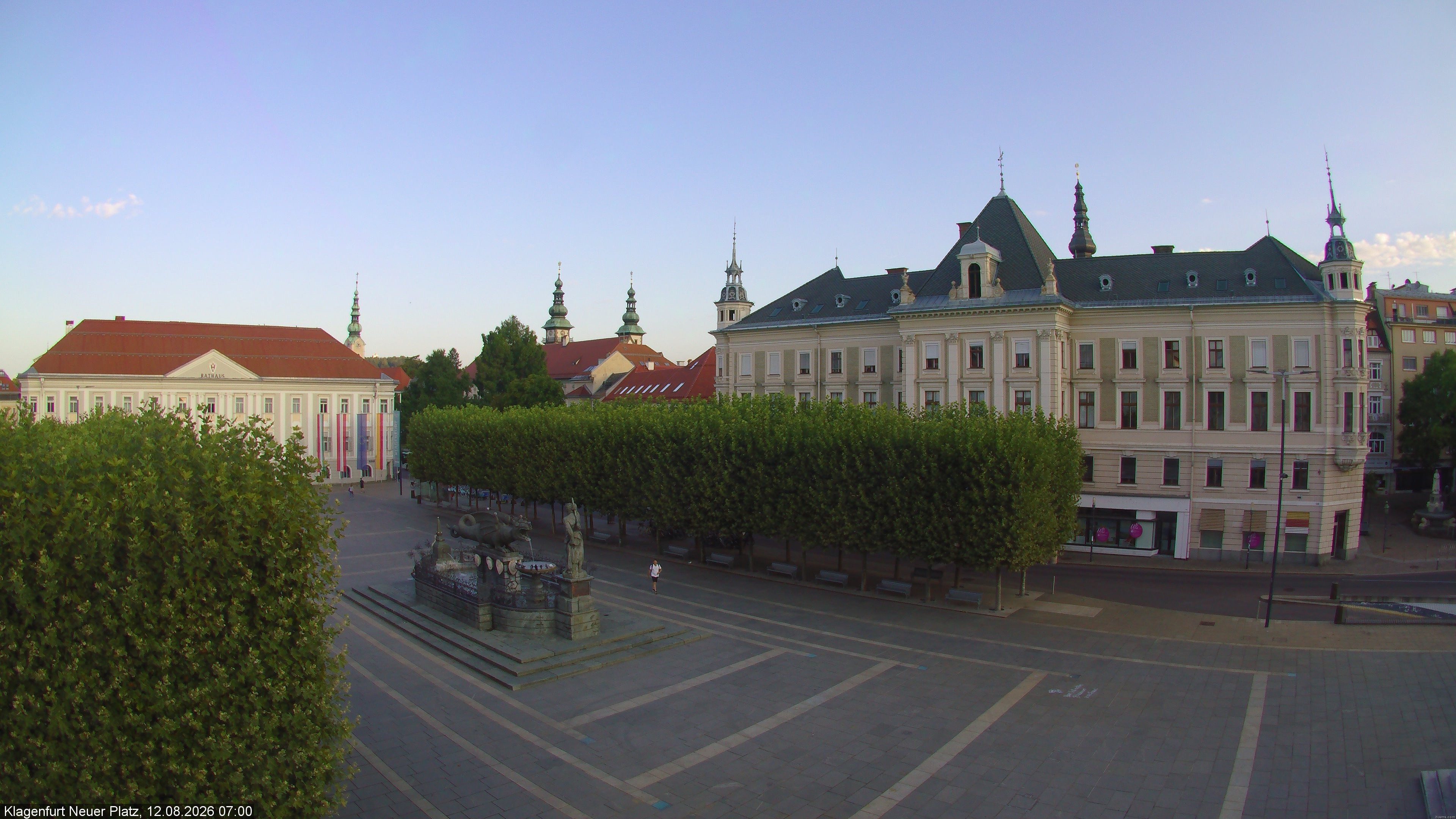 Archiv Foto Webcam Neuer Platz (Klagenfurt)