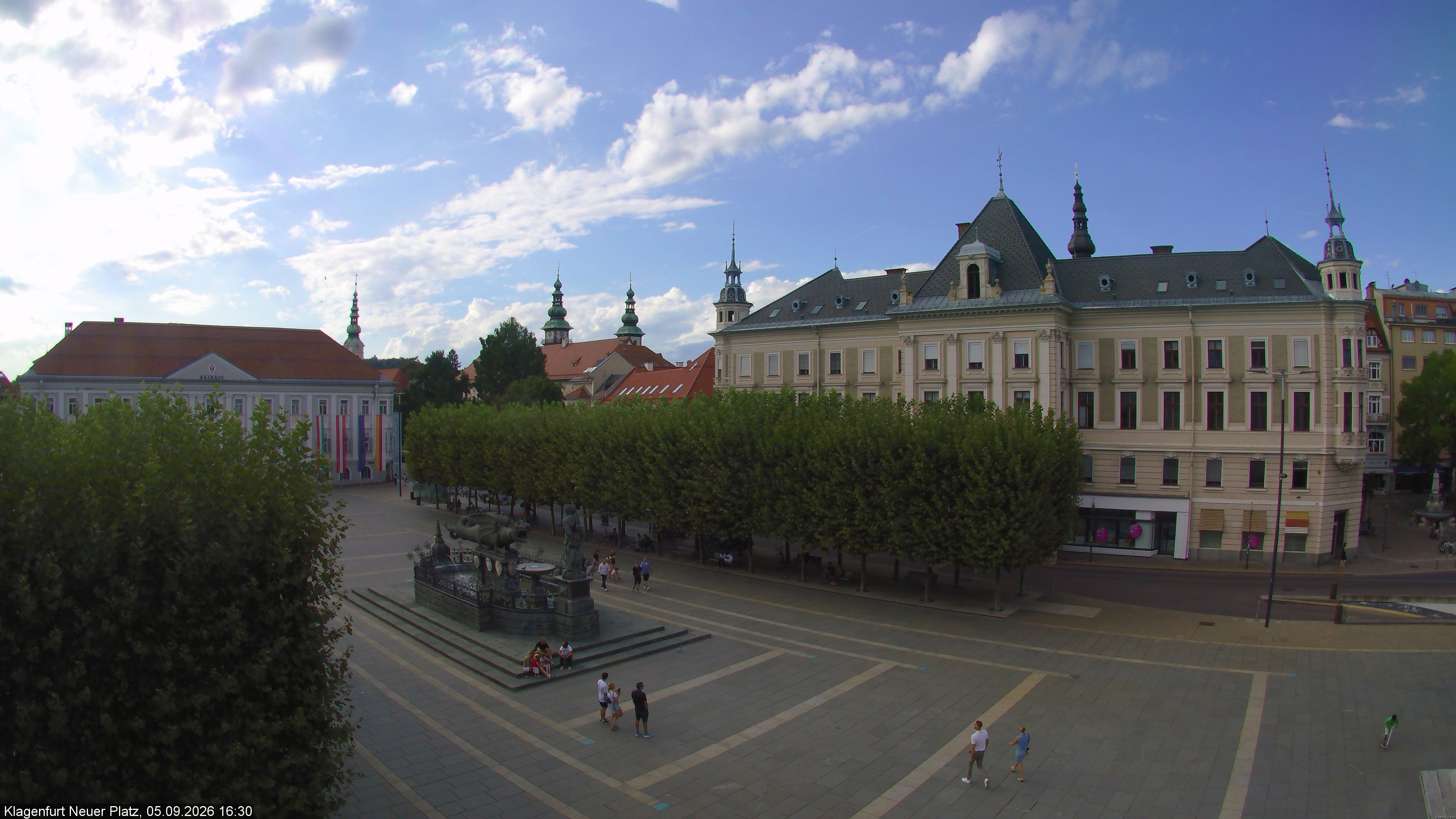 Archiv Foto Webcam Neuer Platz (Klagenfurt)