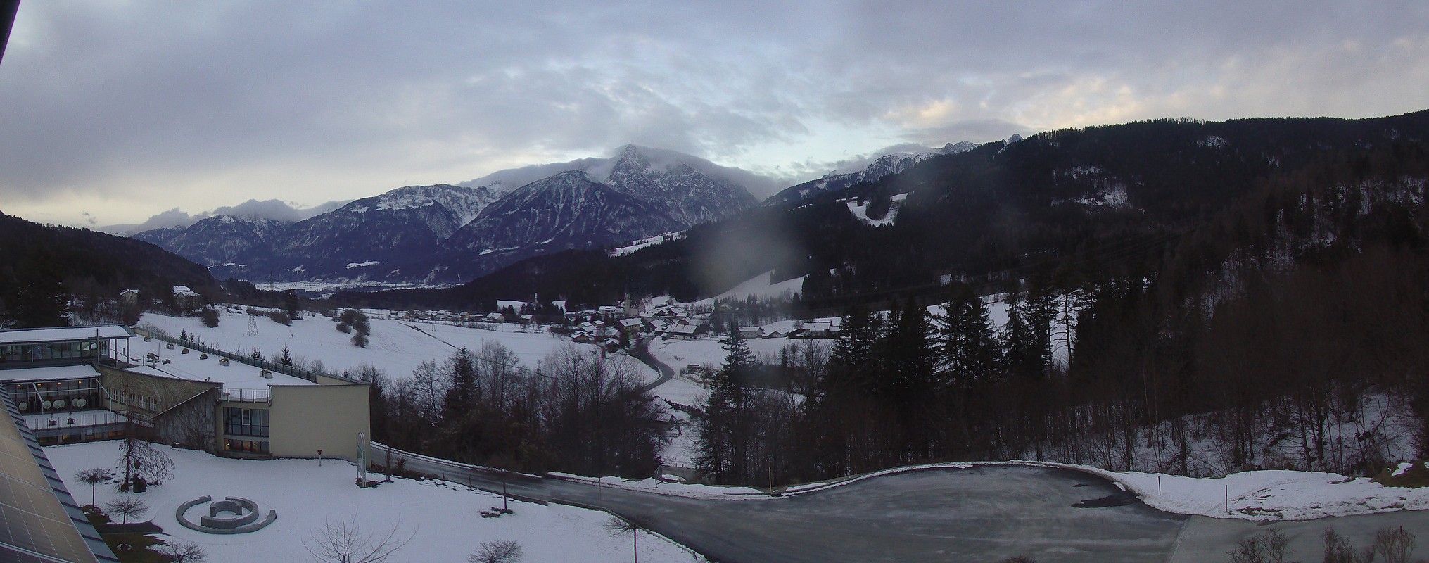 Archiv Foto Webcam Landeskrankenhaus Laas (Gailtal)