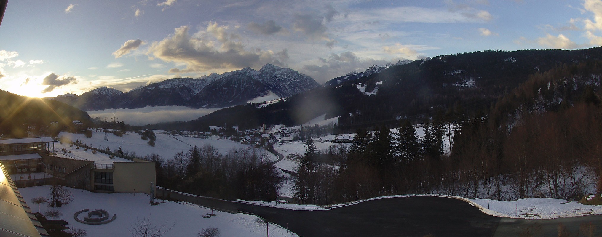 Archiv Foto Webcam Landeskrankenhaus Laas (Gailtal)