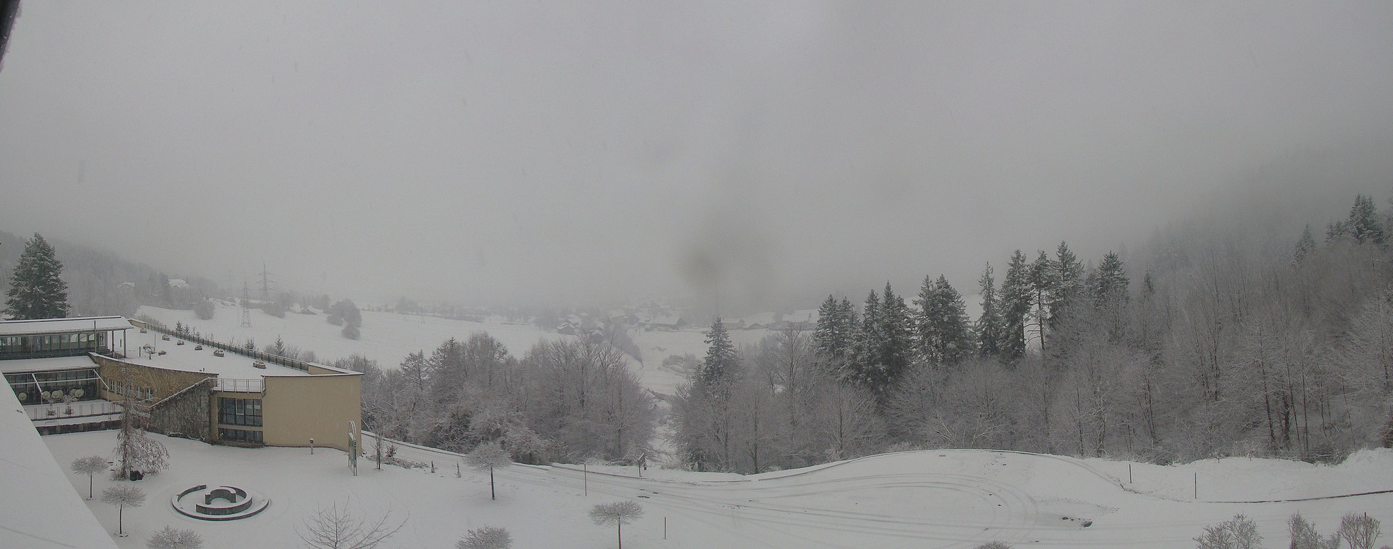 Archiv Foto Webcam Landeskrankenhaus Laas (Gailtal)