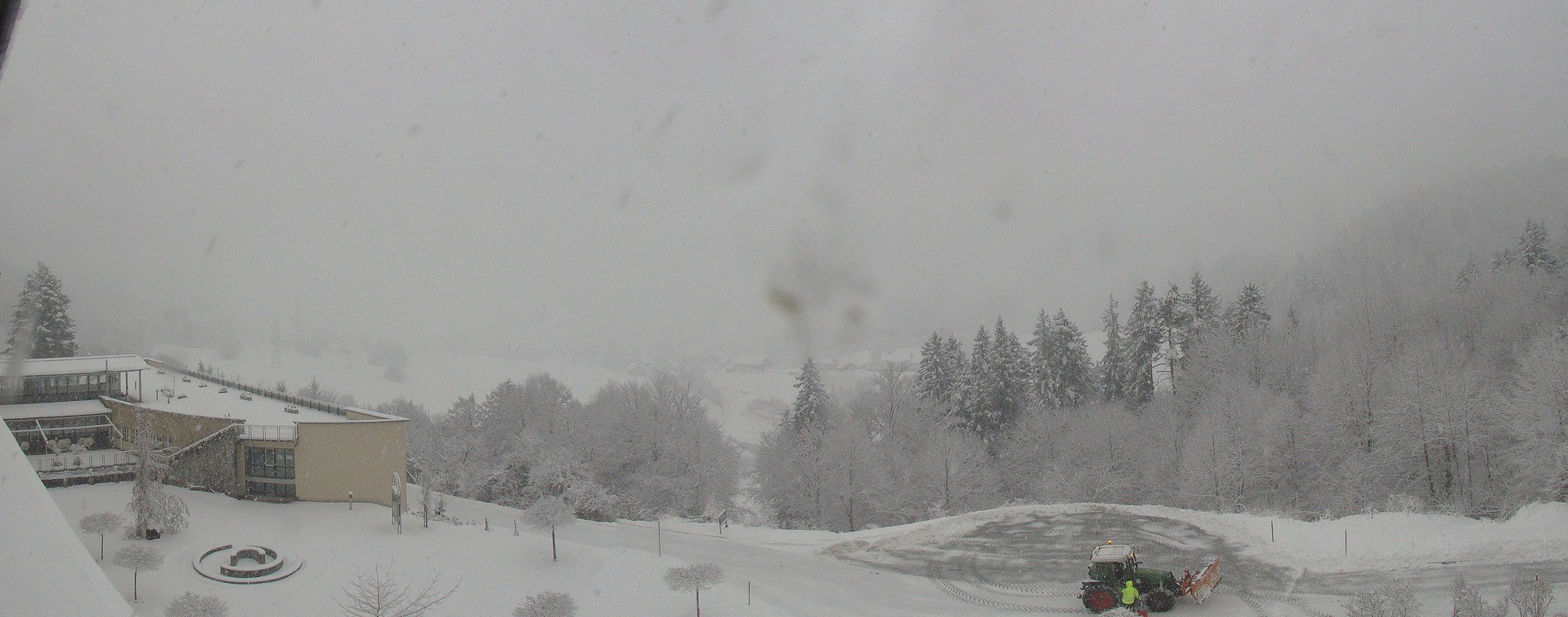 Archiv Foto Webcam Landeskrankenhaus Laas (Gailtal)