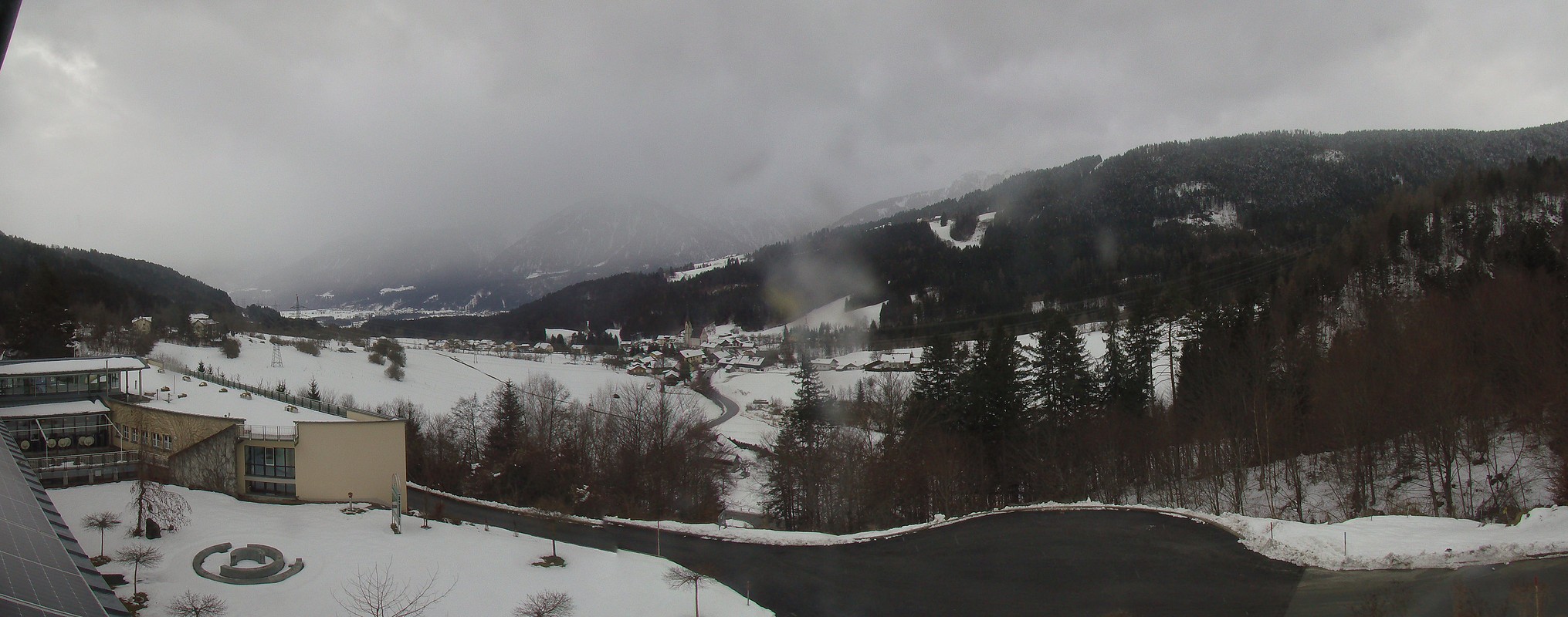 Archiv Foto Webcam Landeskrankenhaus Laas (Gailtal)