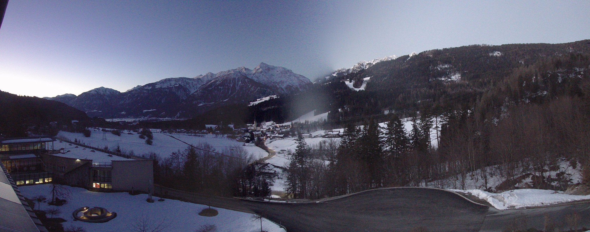 Archived image Webcam Landeskrankenhaus Laas hospital