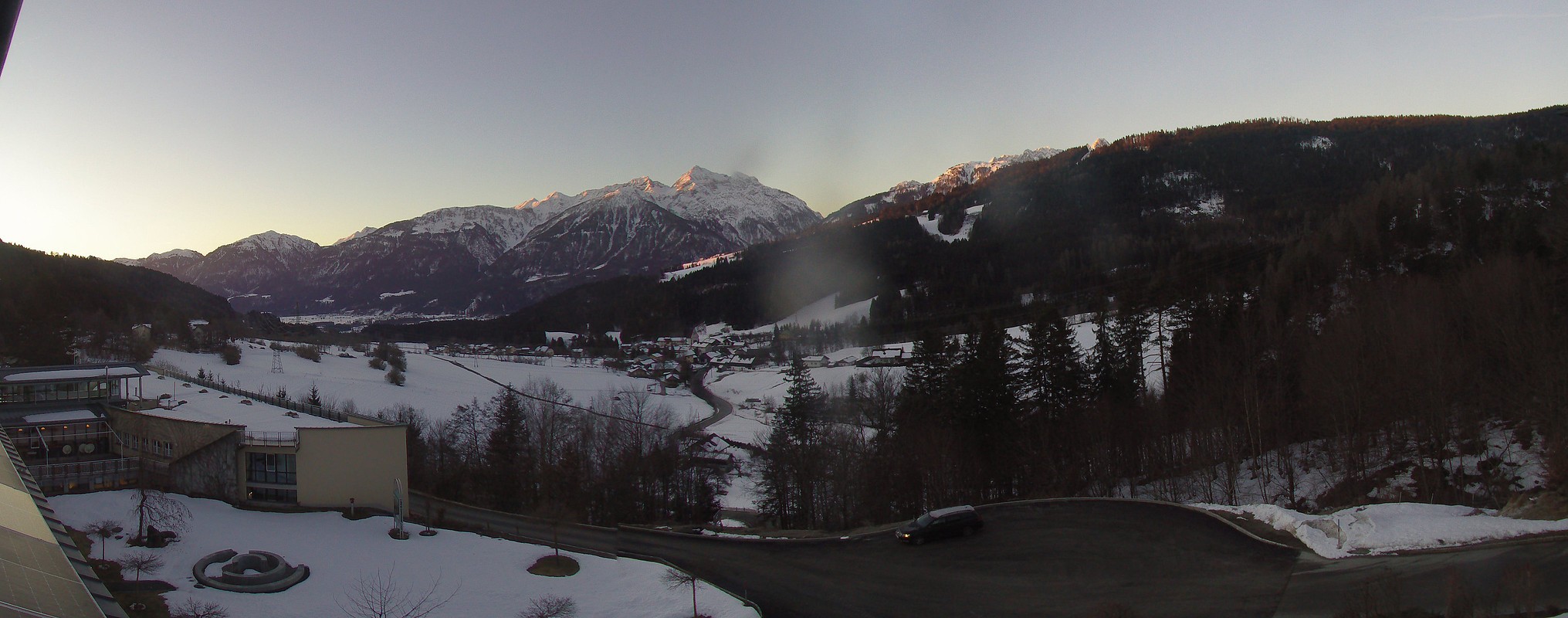 Archived image Webcam Landeskrankenhaus Laas hospital