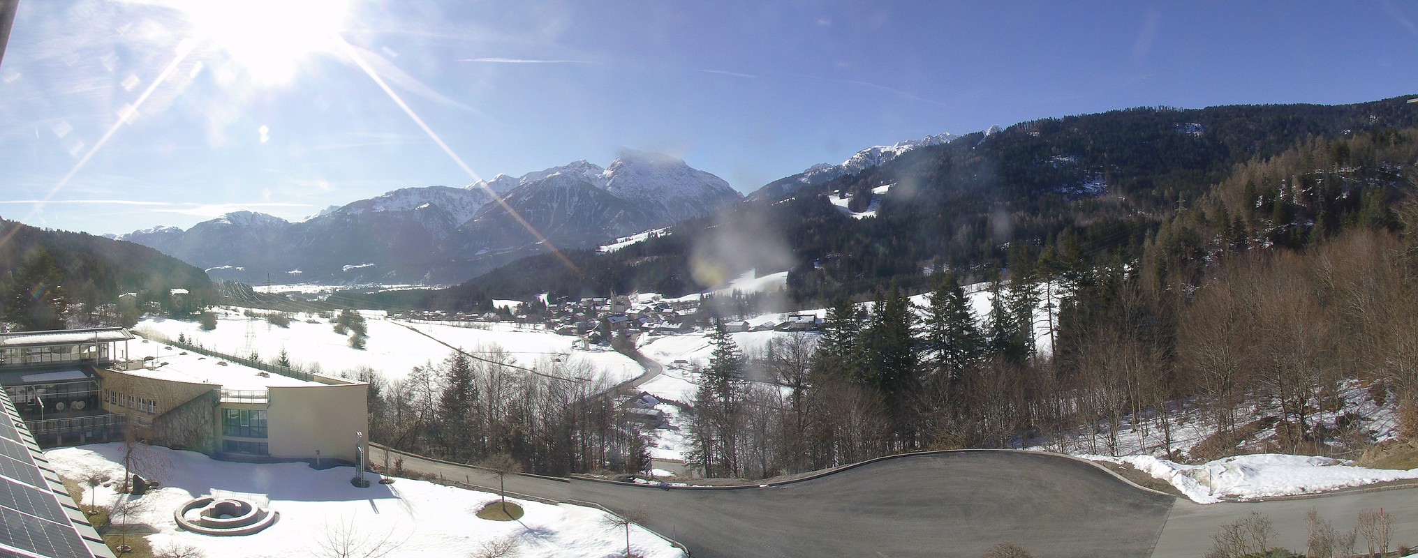 Archived image Webcam Landeskrankenhaus Laas hospital