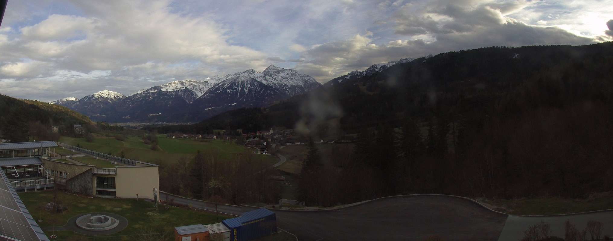 Archiv Foto Webcam Landeskrankenhaus Laas (Gailtal)