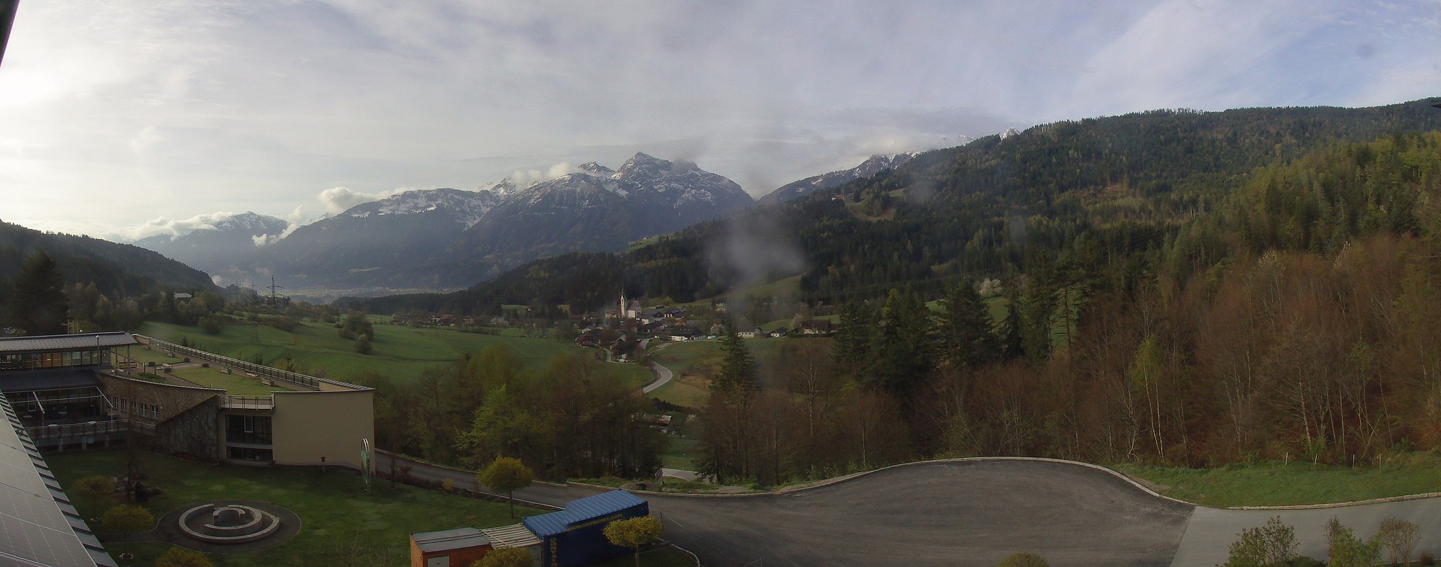 Archived image Webcam Landeskrankenhaus Laas hospital