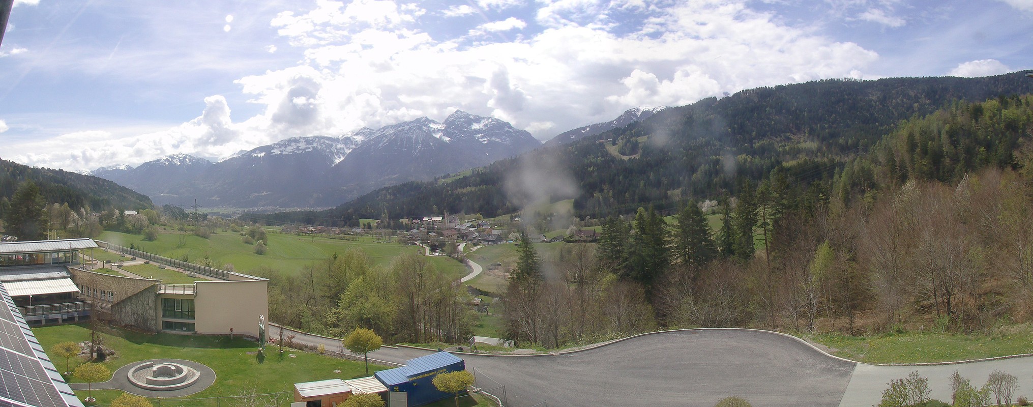 Archived image Webcam Landeskrankenhaus Laas hospital