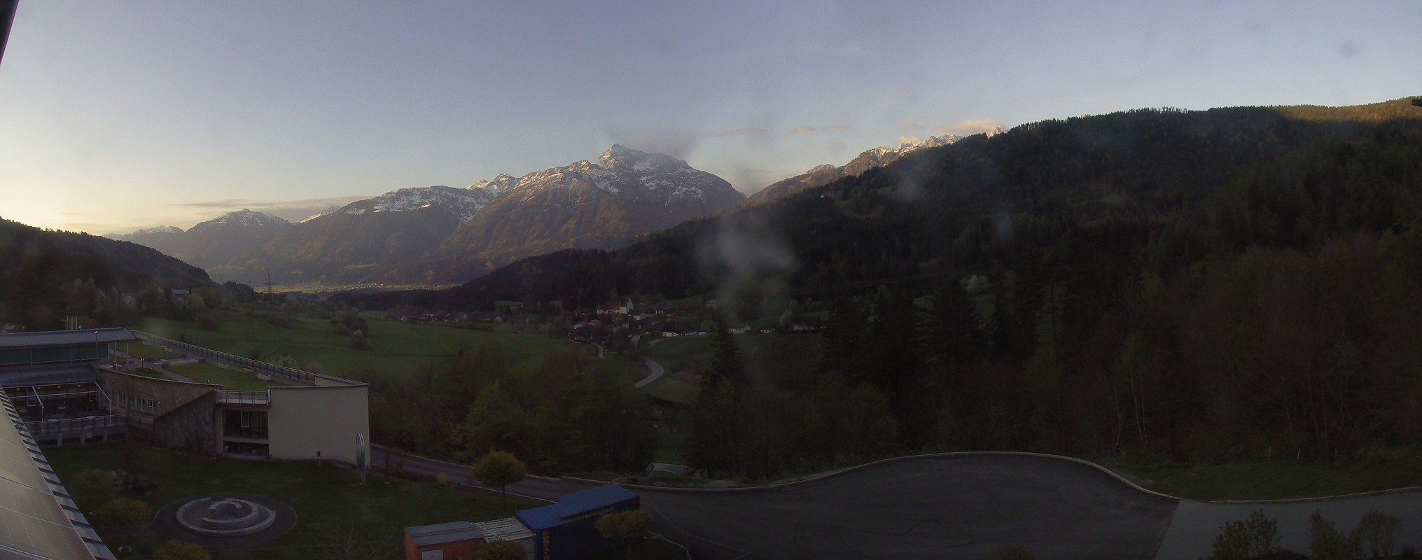 Archiv Foto Webcam Landeskrankenhaus Laas (Gailtal)