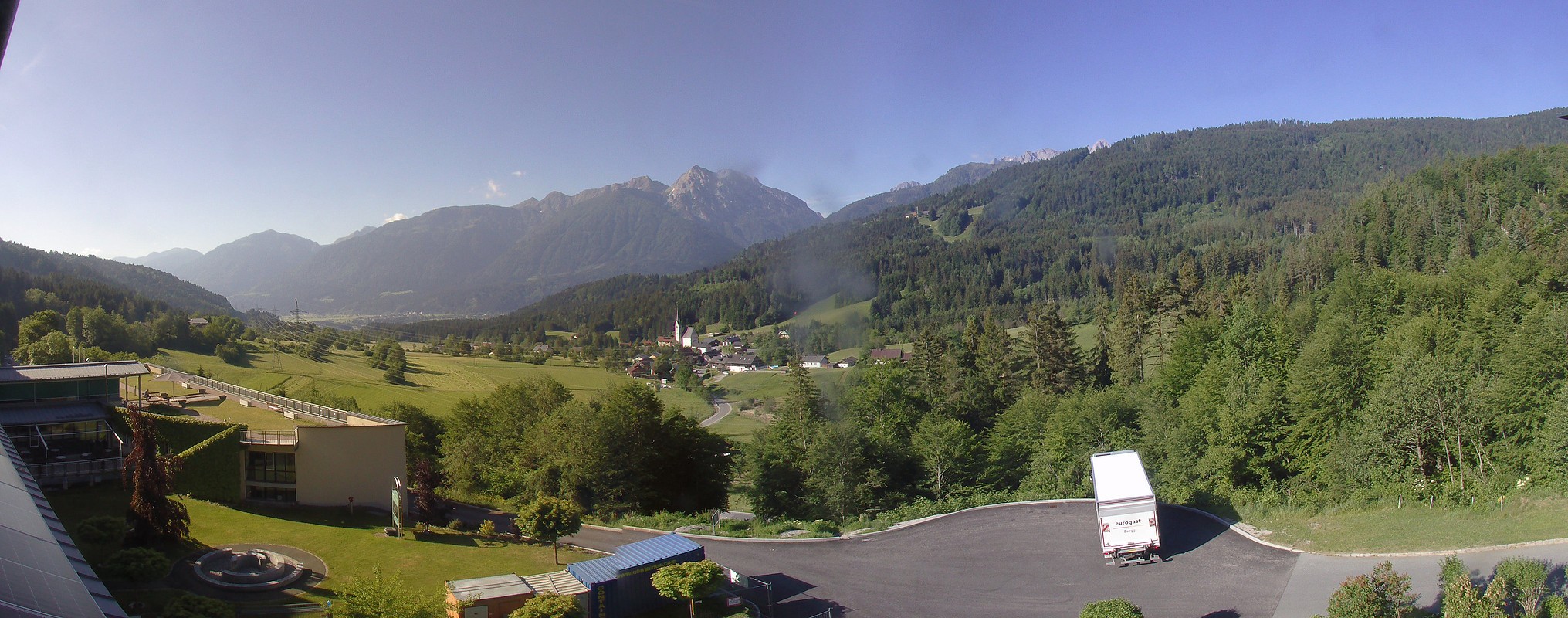 Archiv Foto Webcam Landeskrankenhaus Laas (Gailtal)