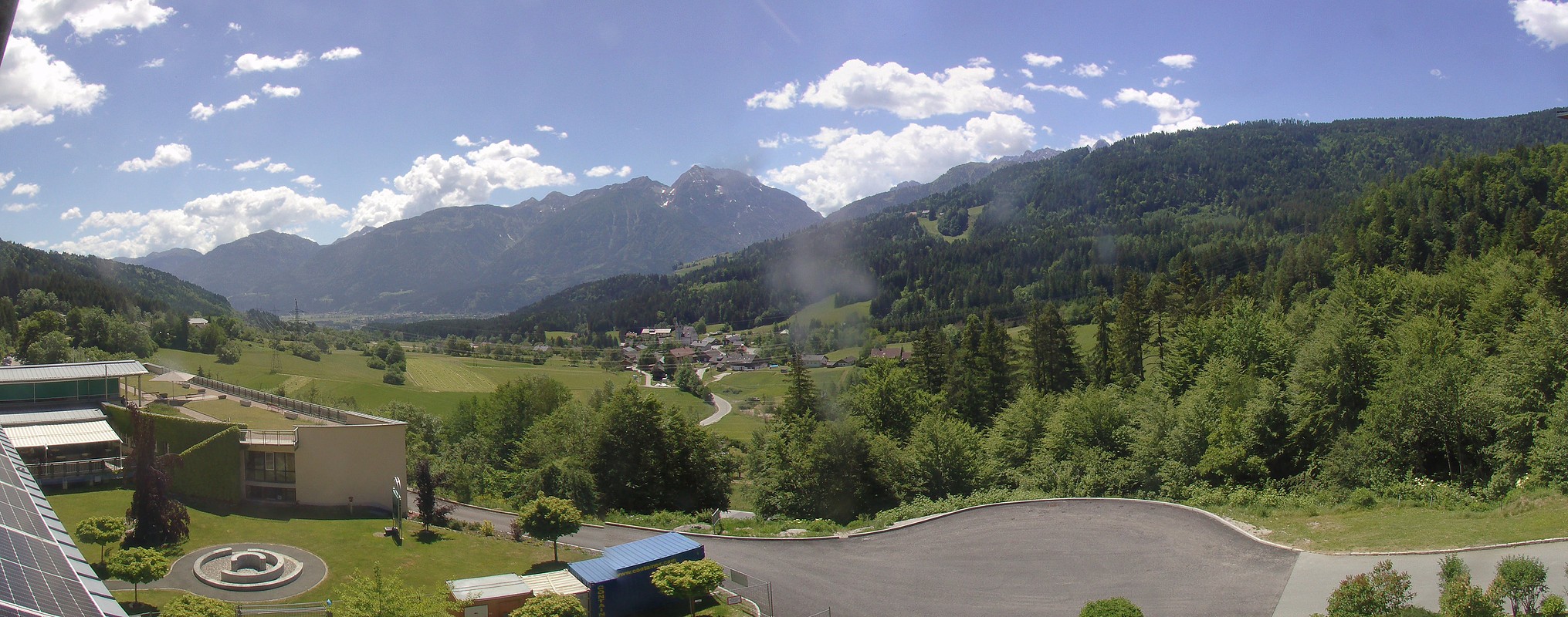Archiv Foto Webcam Landeskrankenhaus Laas (Gailtal)