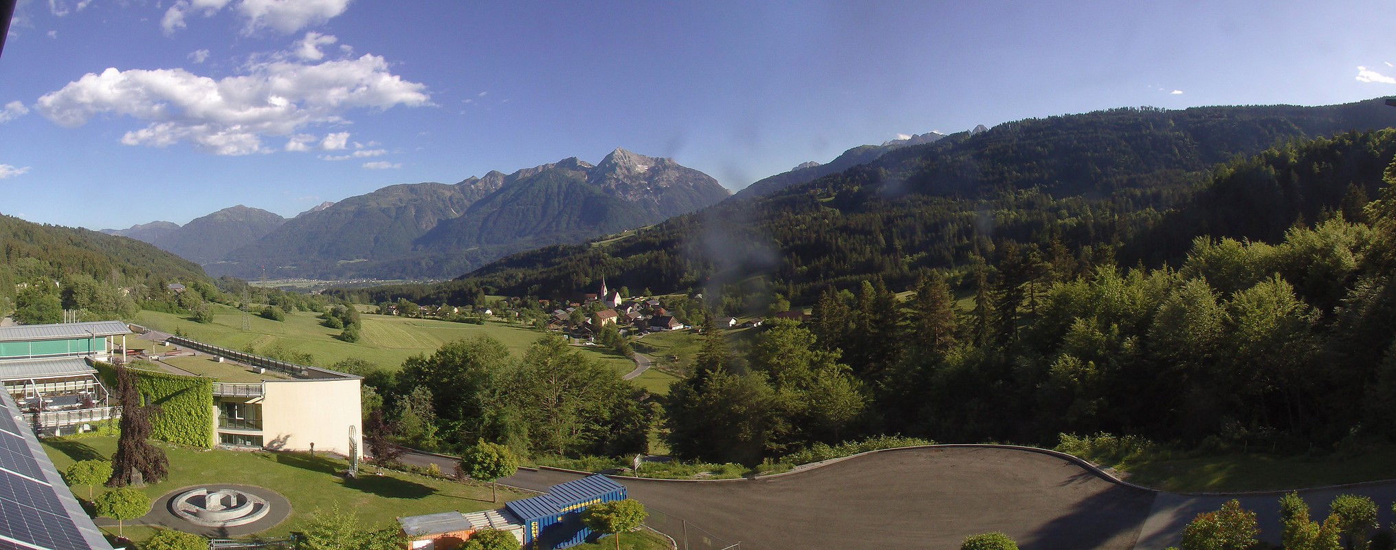 Archiv Foto Webcam Landeskrankenhaus Laas (Gailtal)