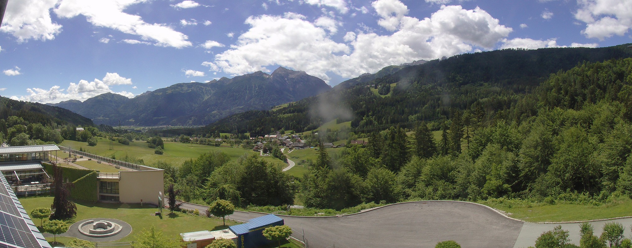 Archived image Webcam Landeskrankenhaus Laas hospital